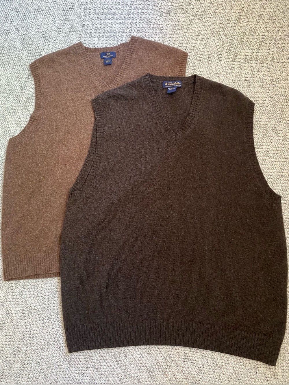 Lot 2 Brooks Brothers Men XXL Lambswool V-Neck Sweater Vests Brown Dark Academia